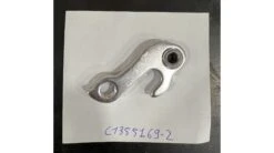 PATTE DE DERAILLEUR 1T AR N.13